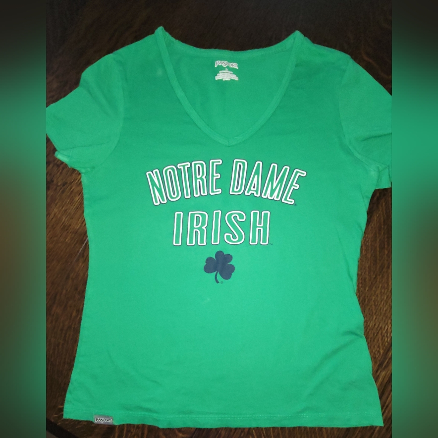 Notre Dame Ladies Tshirt Jansport Size Large $18